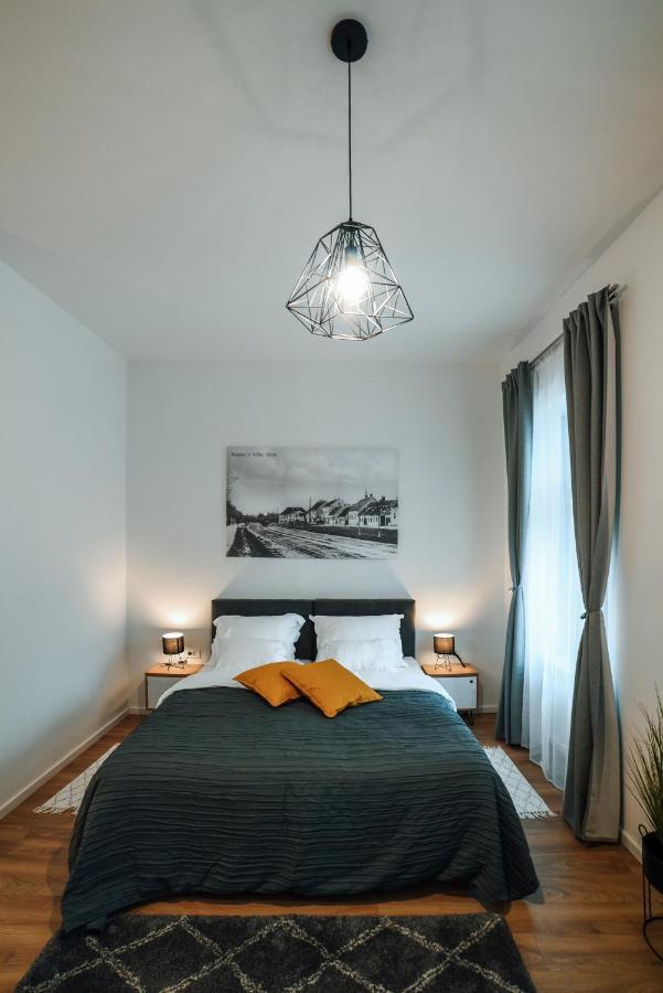 Chop Old House Hotel Велика Горица Екстериор снимка